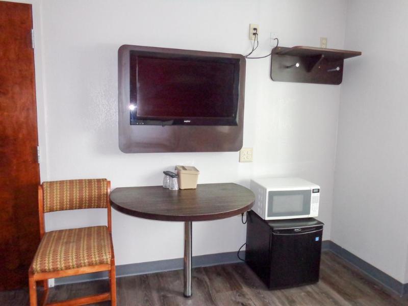 Quality Inn & Suites Watertown Fort Drum Calcium Exterior foto